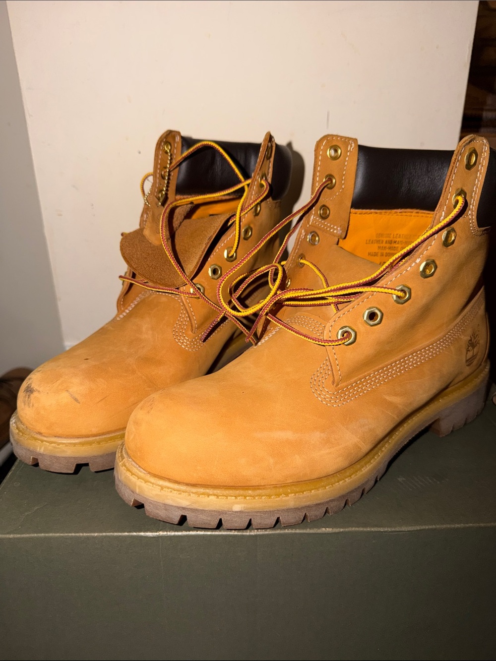 Timberland Men's Wheat Nubuck Work Boots - Iconic Tan
